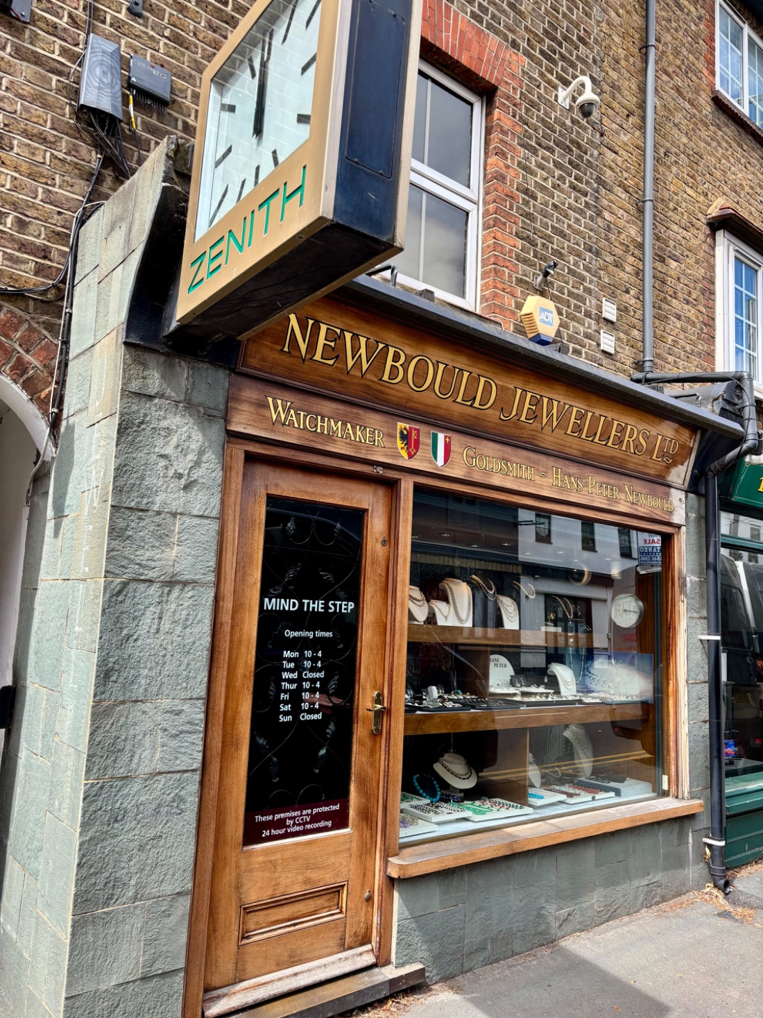 newbould j r & sons jewellers, Esher