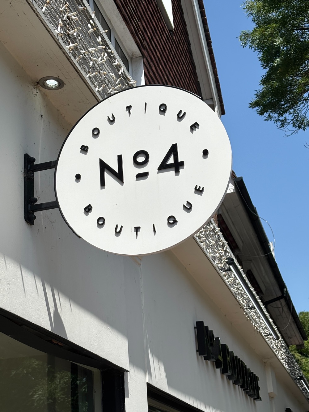 fashion retail, Esher